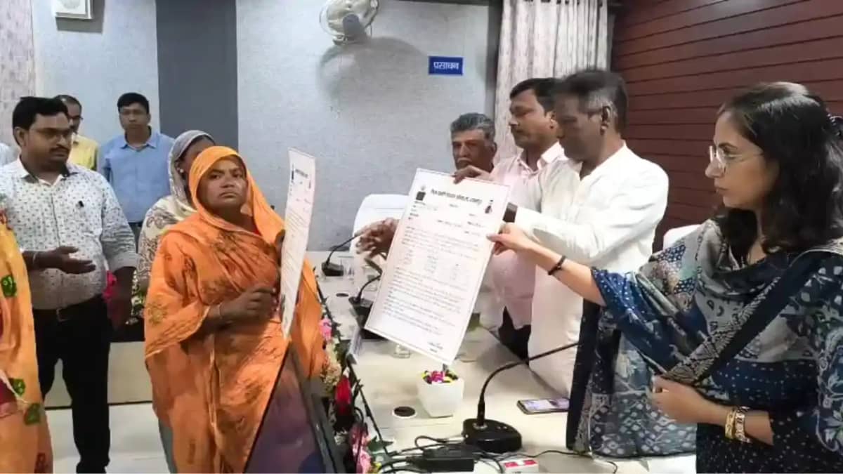 Bihar News : भागलपुर में 22 हज़ार से अधिक परिवारों के पक्का घ Bihar News : भागलपुर में 22 हज़ार से अधिक परिवारों के पक्का घ