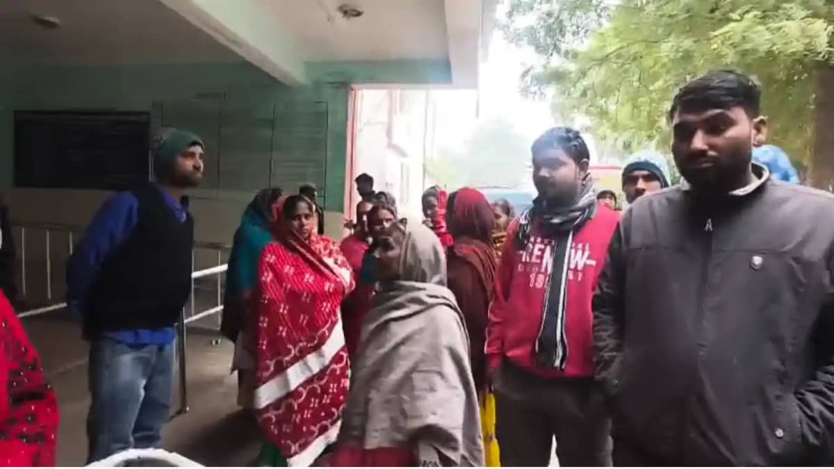 Bihar News : औरंगाबाद के सरकारी अस्पताल में महिला की हुई मौत Bihar News : औरंगाबाद के सरकारी अस्पताल में महिला की हुई मौत
