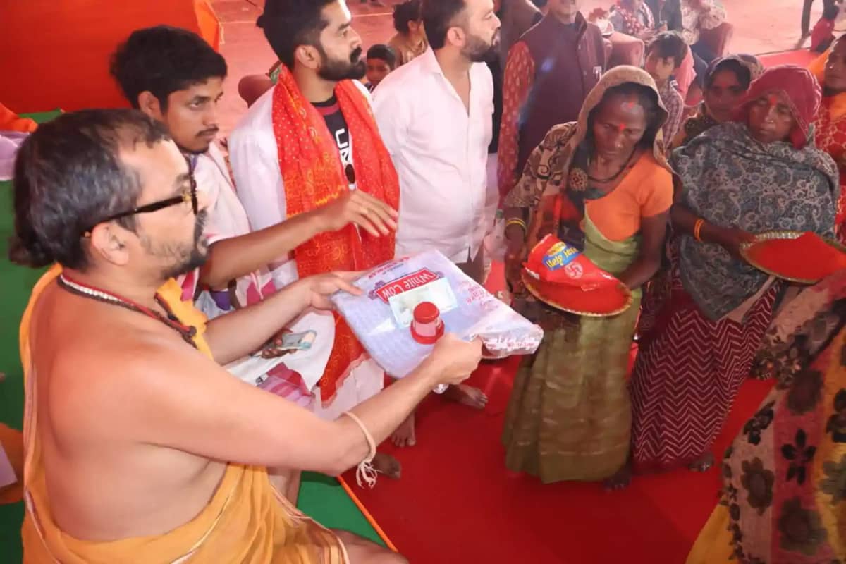 प्रयागराज माघ मेला: विश्व शांति और गरीब कल्याण के लिए गूंजे प्रयागराज माघ मेला: विश्व शांति और गरीब कल्याण के लिए गूंजे