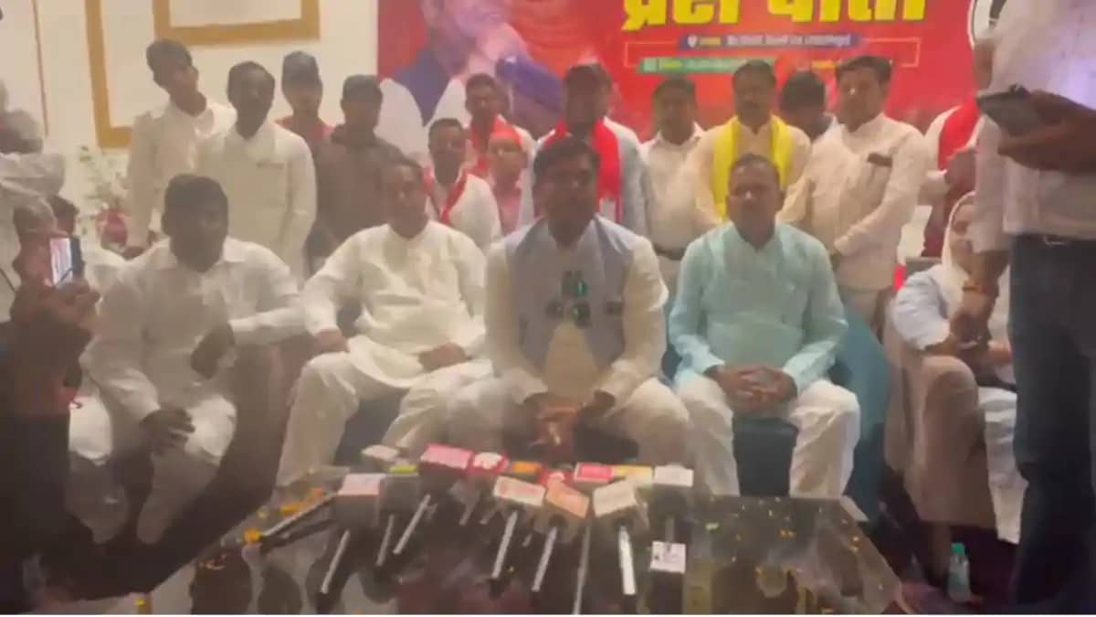 आरक्षण के मुद्दे पर सड़क पर उतरेगी VIP: सहारनपुर पहुंचे मुके आरक्षण के मुद्दे पर सड़क पर उतरेगी VIP: सहारनपुर पहुंचे मुके