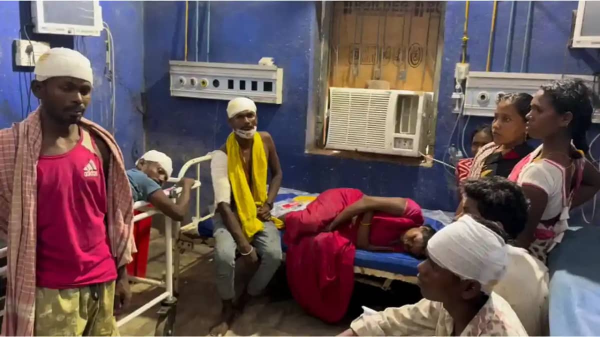 Bihar News : लव मैरेज को लेकर दो पक्षों में जमकर हुई मारपीट, Bihar News : लव मैरेज को लेकर दो पक्षों में जमकर हुई मारपीट,