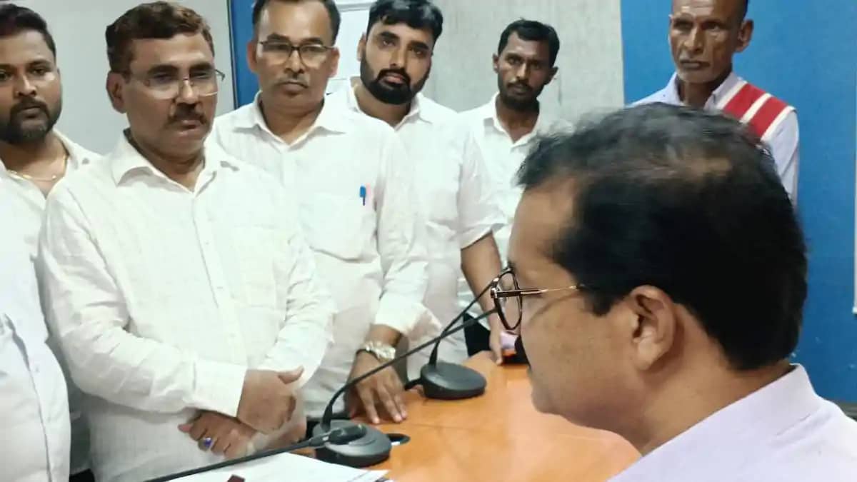 ऑटोमेटिक फिटनेस सेंटर की अवैध वसूली और चुनाव बकाए के खिलाफ म ऑटोमेटिक फिटनेस सेंटर की अवैध वसूली और चुनाव बकाए के खिलाफ म