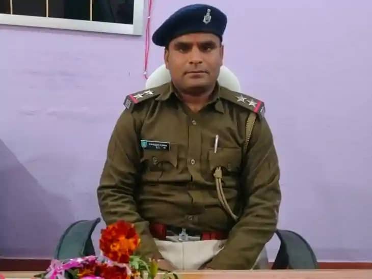 खाकी पर लगा दाग! थानेदार 20 हजार रिश्वत लेते गिरफ्तार, ईंट भ खाकी पर लगा दाग! थानेदार 20 हजार रिश्वत लेते गिरफ्तार, ईंट भ