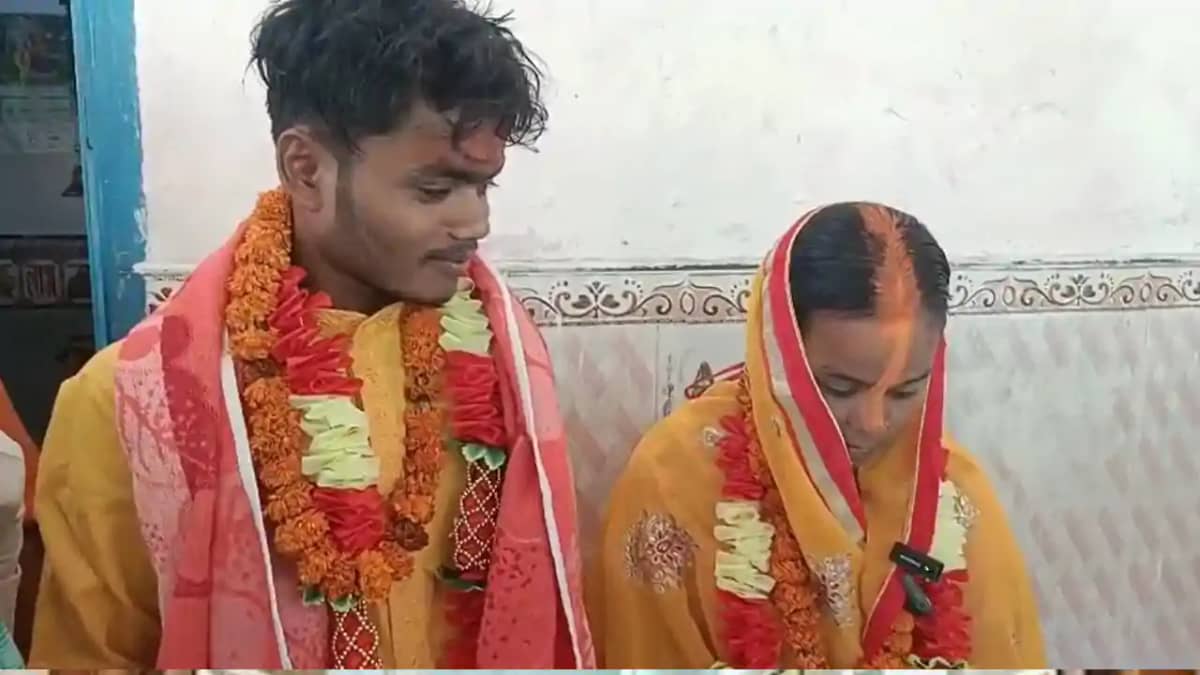 Muzaffarpur Couple Caught Forced to Marry in Temple Amid Cha Muzaffarpur Couple Caught Forced to Marry in Temple Amid Cha
