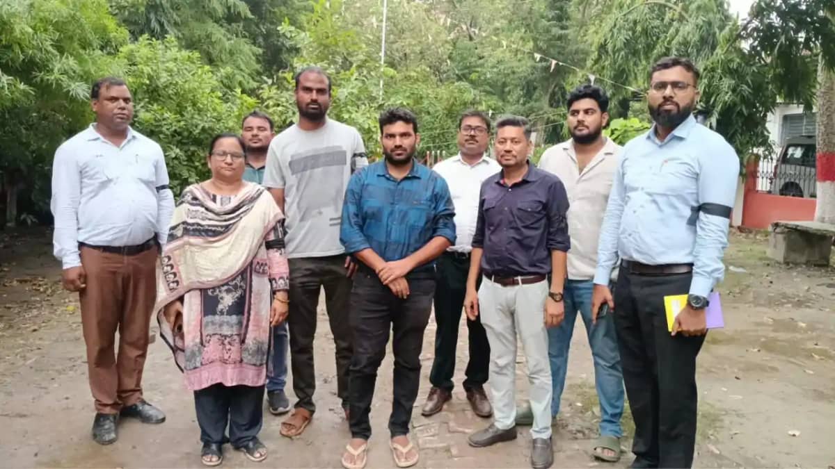 Bihar News : बिहार में प्रखंड आपूर्ति पदाधिकारियों ने खोला म Bihar News : बिहार में प्रखंड आपूर्ति पदाधिकारियों ने खोला म