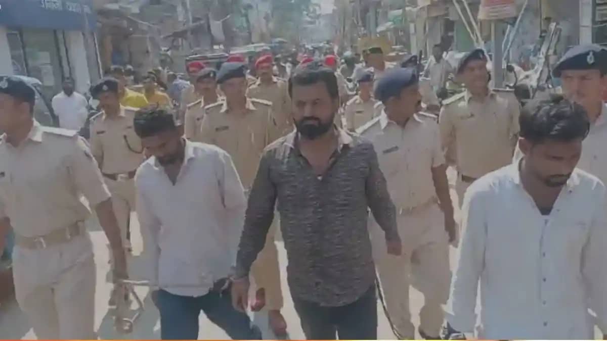Arrah Ex Customs Officer Murder Case Accused Walked to Court Arrah Ex Customs Officer Murder Case Accused Walked to Court
