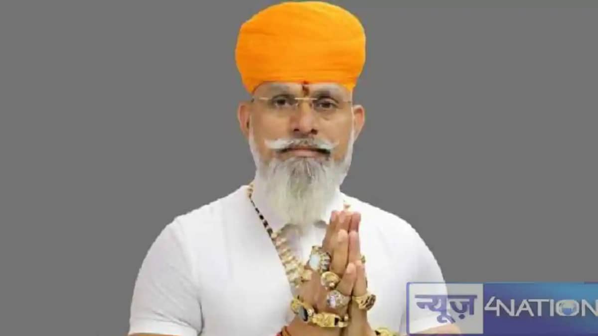 Jharkhand News: करणी सेना के राष्ट्रीय अध्यक्ष ने दी पुलिस क Jharkhand News: करणी सेना के राष्ट्रीय अध्यक्ष ने दी पुलिस क