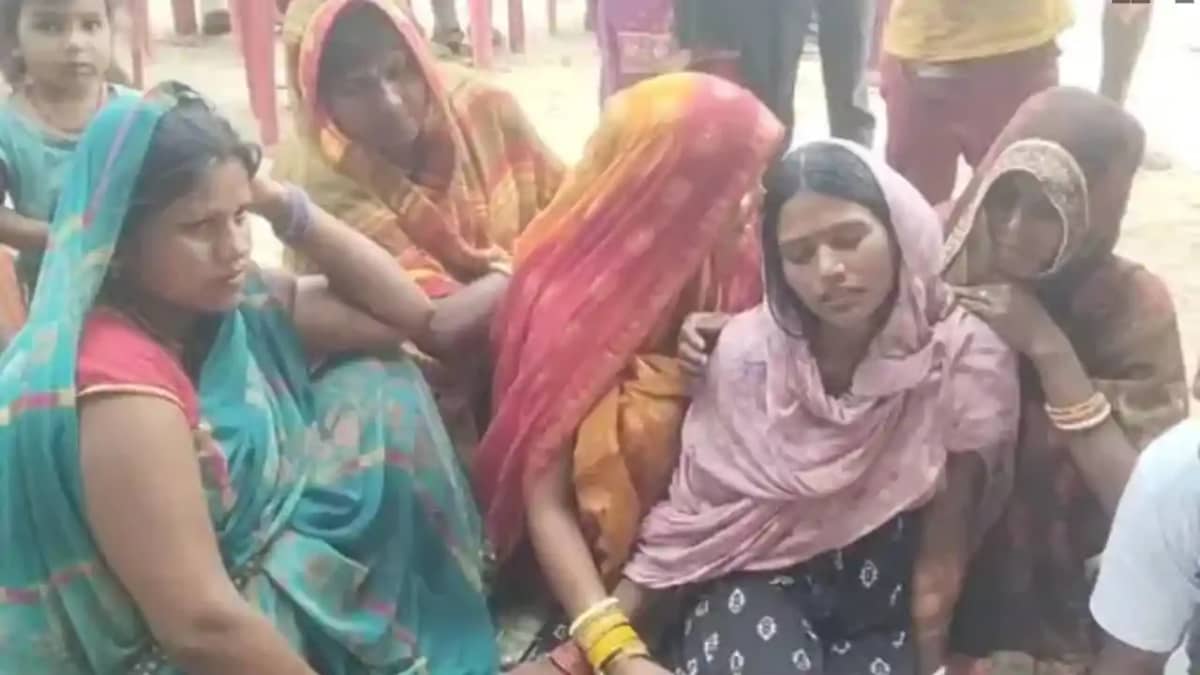 Bihar News - मिट्टी लाने गई तीन बच्चियों की पोखर में डूबने स Bihar News - मिट्टी लाने गई तीन बच्चियों की पोखर में डूबने स