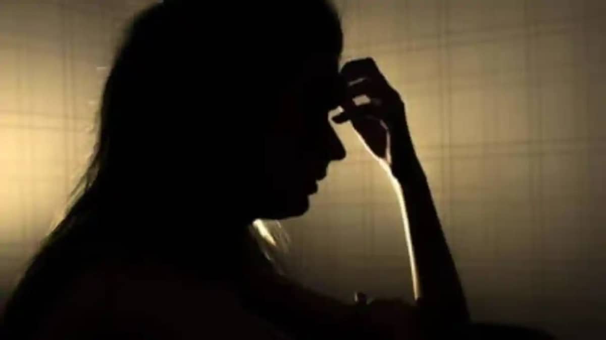 Bihar Crime : सारण में दलित किशोरी की हत्या कर शव नहर में फे Bihar Crime : सारण में दलित किशोरी की हत्या कर शव नहर में फे