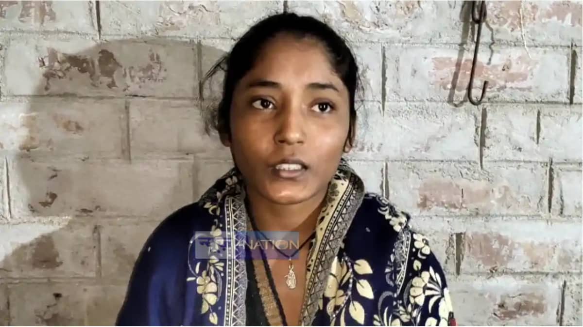 Bihar Teacher News : हेडमास्टर का खेला, छात्रा की प्रोत्साहन Bihar Teacher News : हेडमास्टर का खेला, छात्रा की प्रोत्साहन