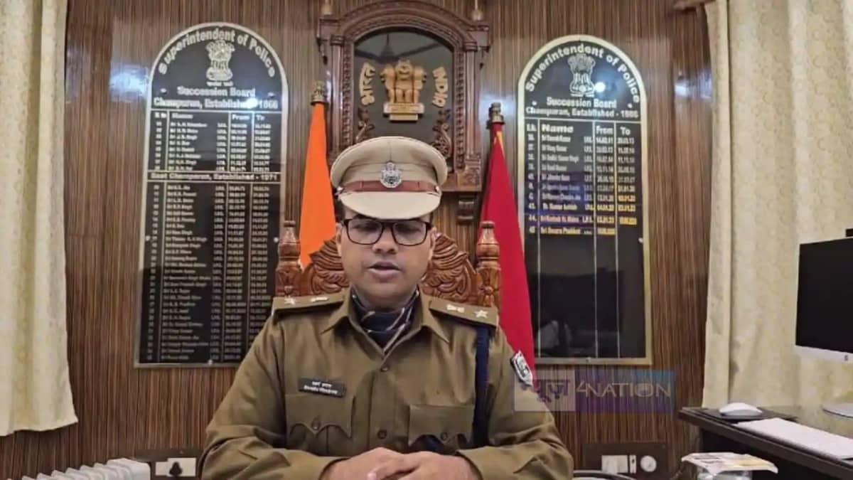 Inspector and Chowkidar suspended Inspector and Chowkidar suspended