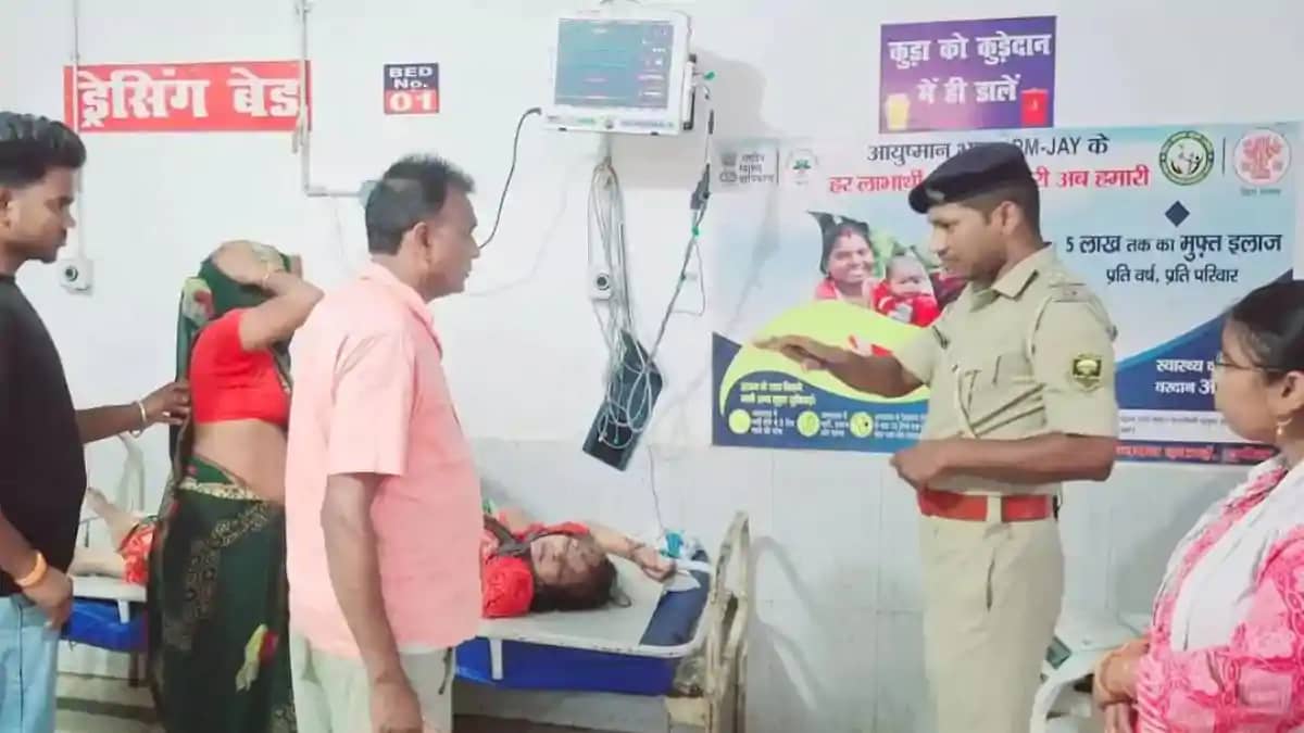 सुपौल में रफ्तार का कहर: NH-27 पर सड़क हादसे में आंगनबाड़ी स सुपौल में रफ्तार का कहर: NH-27 पर सड़क हादसे में आंगनबाड़ी स