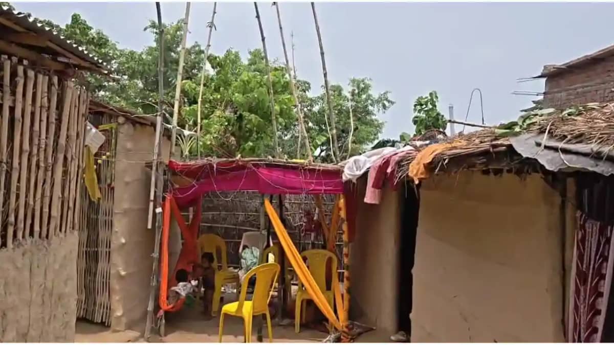 Bihar News : मोतिहारी में शादी बनी अखाड़ा, जेवरात को लेकर हु Bihar News : मोतिहारी में शादी बनी अखाड़ा, जेवरात को लेकर हु