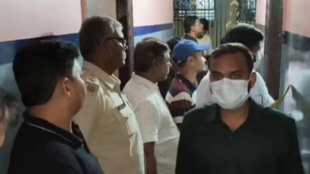 Bhagalpur NEET girl student found hanging Bhagalpur NEET girl student found hanging