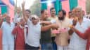 पटना स्नातक निर्वाचन क्षेत्र चुनाव: मतदान का समय खत्म होते ही मोकामा में जश्न का माहौल, नीरज कुमार के समर्थकों ने जीत का दावा करते हुए बांटी मिठाइयां पटना स्नातक निर्वाचन क्षेत्र चुनाव: मतदान का समय खत्म होते ही मोकामा में जश्न का माहौल, नीरज कुमार के समर्थकों ने जीत का दावा करते हुए बांटी मिठाइयां