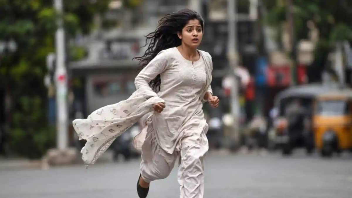 Muzaffarpur Woman Attacked With Knife After Opposing Harassm Muzaffarpur Woman Attacked With Knife After Opposing Harassm