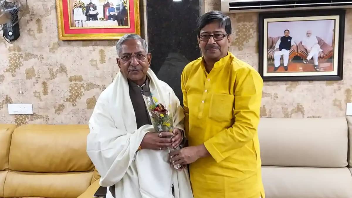 Bihar Politics : सोनपुर के भाजपा नेता ओम कुमार सिंह ने नागाल Bihar Politics : सोनपुर के भाजपा नेता ओम कुमार सिंह ने नागाल