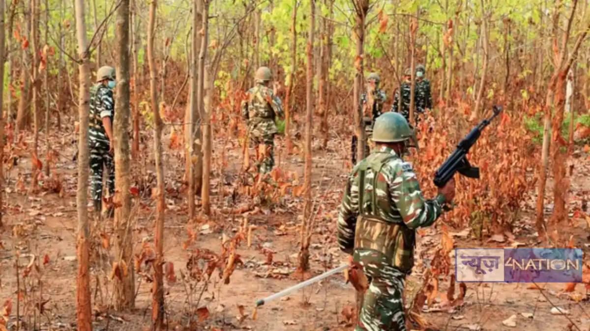 Jharkhand News: नक्सलियों ने ग्रामीण को बनाया शिकार, धारदार Jharkhand News: नक्सलियों ने ग्रामीण को बनाया शिकार, धारदार