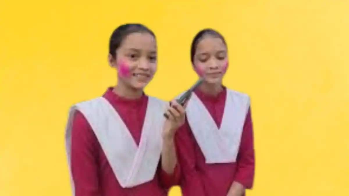 Twin Sisters Sakshi Srishti Top Science Make History in Bhag Twin Sisters Sakshi Srishti Top Science Make History in Bhag
