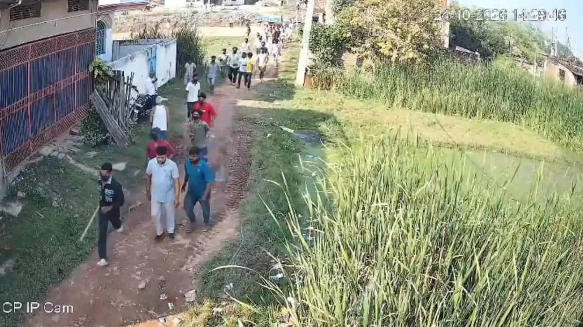 Bihar News : गयाजी के गांधी नगर में जमीन विवाद को लेकर हुई ह Bihar News : गयाजी के गांधी नगर में जमीन विवाद को लेकर हुई ह