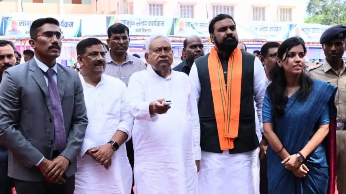 Bihar politics - लालू राज में सिर्फ एक महिला को आगे बढ़ाया, Bihar politics - लालू राज में सिर्फ एक महिला को आगे बढ़ाया,