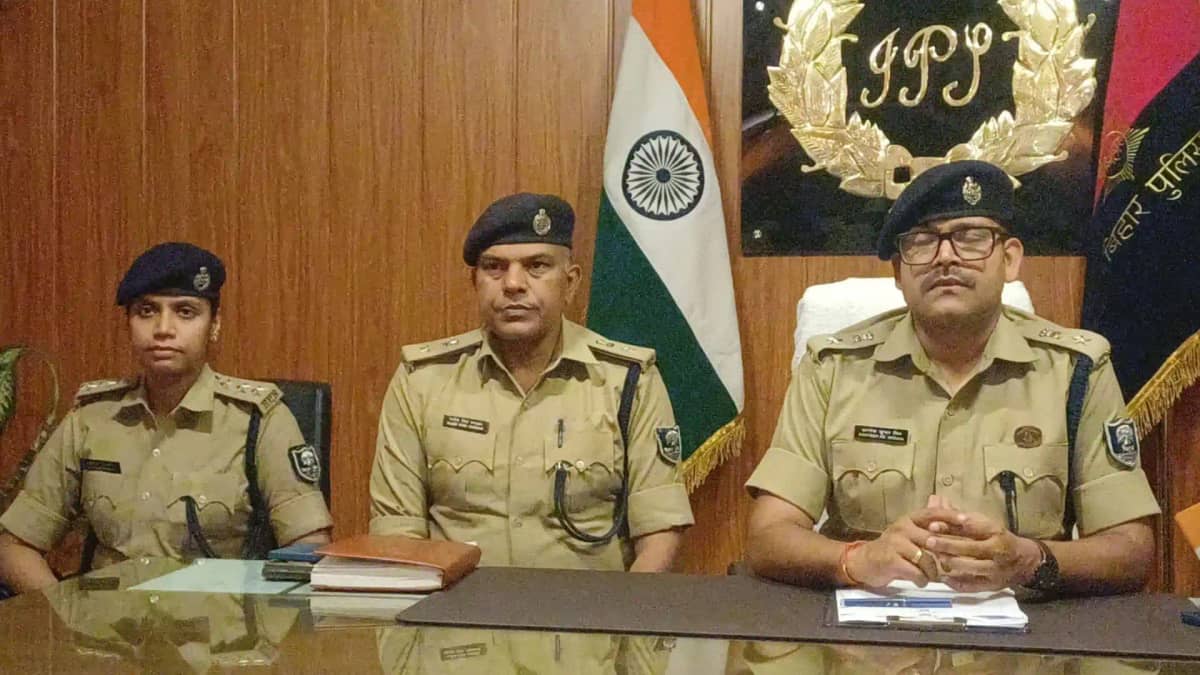 Teacher Bad Touch Case in Muzaffarpur Teacher Bad Touch Case in Muzaffarpur