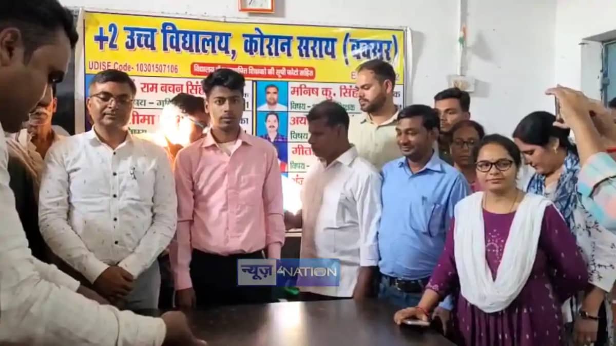 Bihar 12th Toppers List : बक्सर के बेटे शाकिब शाह ने जिले का Bihar 12th Toppers List : बक्सर के बेटे शाकिब शाह ने जिले का