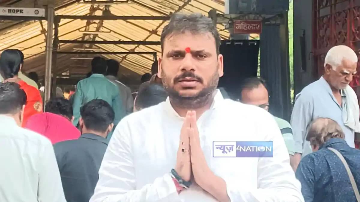 Bihar News : बक्सर में खुलेआम मांस मछली बिक्री का विश्वामित् Bihar News : बक्सर में खुलेआम मांस मछली बिक्री का विश्वामित्