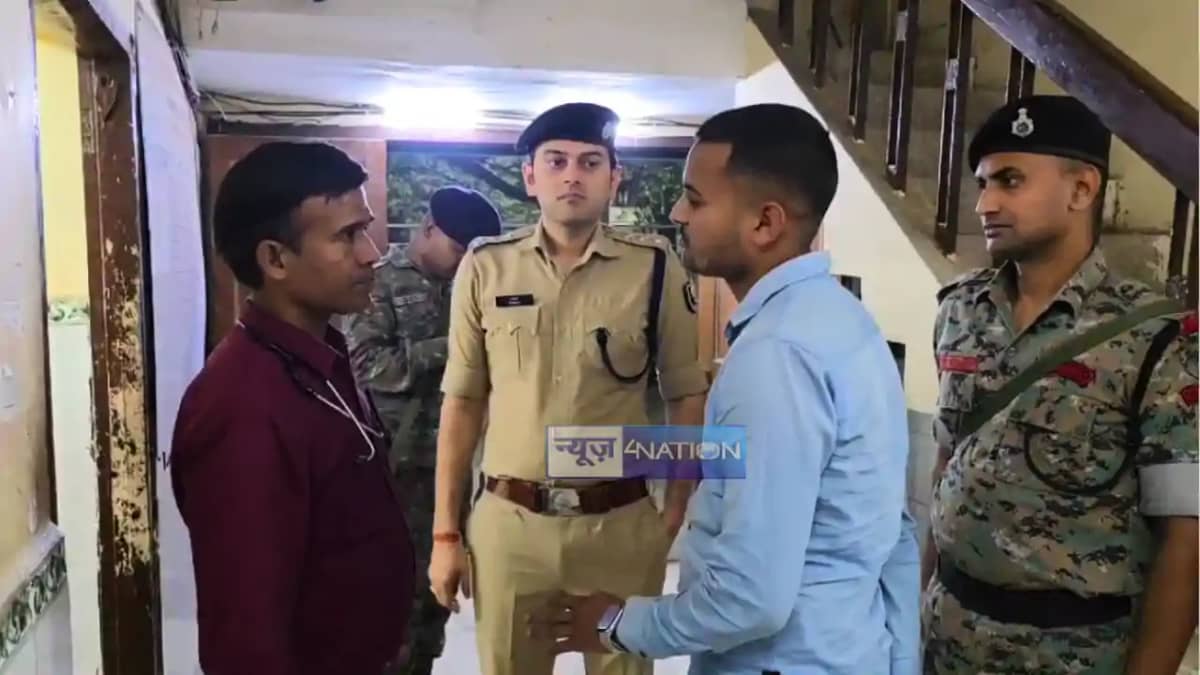 Bihar News : गोपालगंज में दो पक्षों में जमकर हुई चाकूबाजी, म Bihar News : गोपालगंज में दो पक्षों में जमकर हुई चाकूबाजी, म