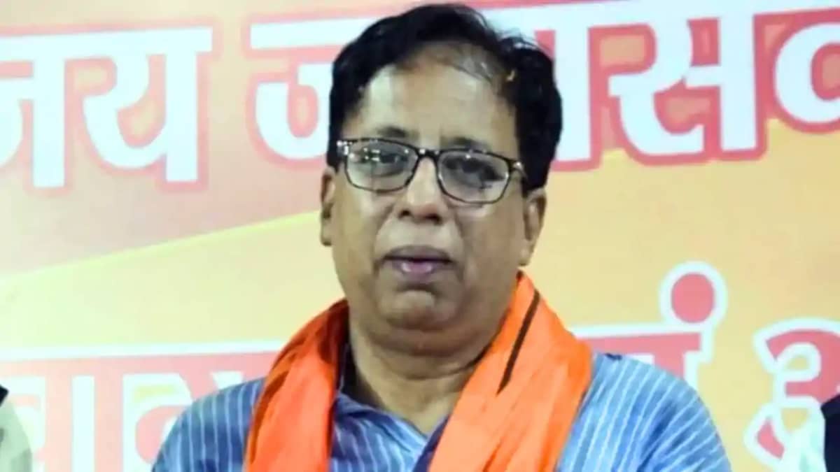 Bihar News : बीजेपी सांसद डॉ. संजय जायसवाल से बदमाशों ने मां Bihar News : बीजेपी सांसद डॉ. संजय जायसवाल से बदमाशों ने मां