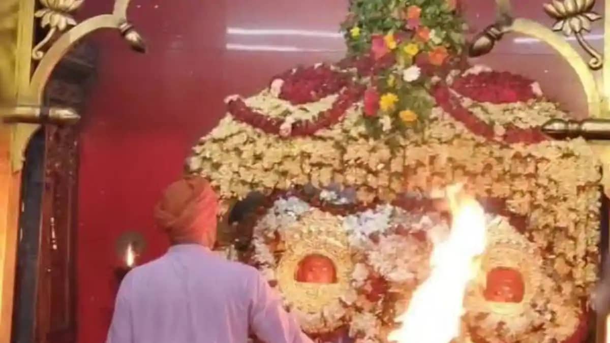 Patna Mahavir Mandir: पटना महावीर मंदिर की संध्या आरती के सम Patna Mahavir Mandir: पटना महावीर मंदिर की संध्या आरती के सम