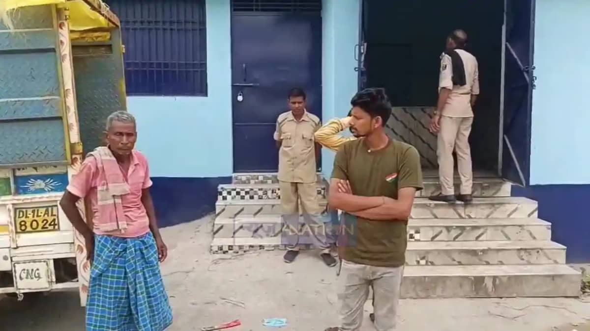 Bihar Crime : गोपालगंज में आपसी विवाद में पति ने की पत्नी की Bihar Crime : गोपालगंज में आपसी विवाद में पति ने की पत्नी की