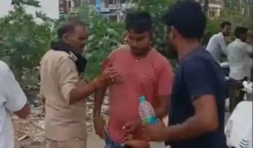 Bihar Crime - शराब ने किया घर बर्बाद, पुश्तैनी जमीन बेचने का Bihar Crime - शराब ने किया घर बर्बाद, पुश्तैनी जमीन बेचने का