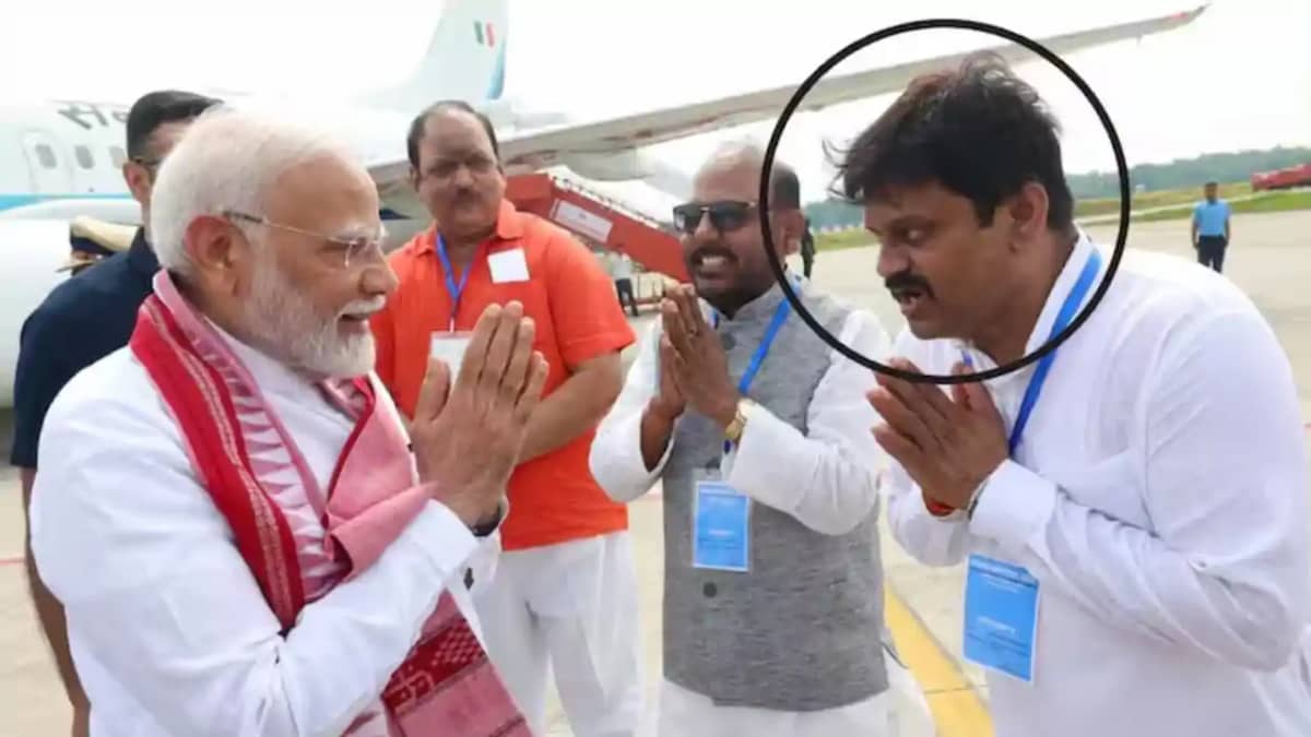 रांची में दिनदहाड़े BJP नेता अनिल टाइगर की गोली मारकर हत्या रांची में दिनदहाड़े BJP नेता अनिल टाइगर की गोली मारकर हत्या