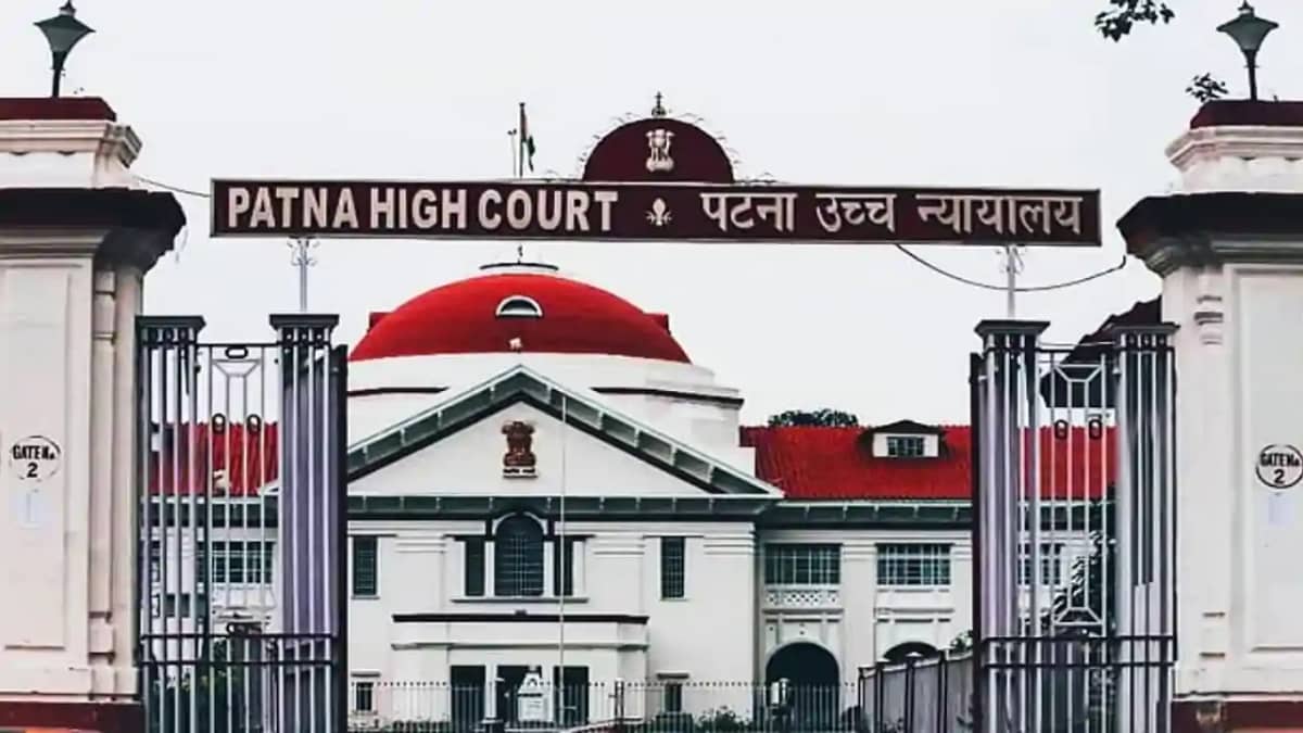 Bihar News : जब्ती के एक साल बाद भी जांच के लिए फोरेंसिक लैब Bihar News : जब्ती के एक साल बाद भी जांच के लिए फोरेंसिक लैब