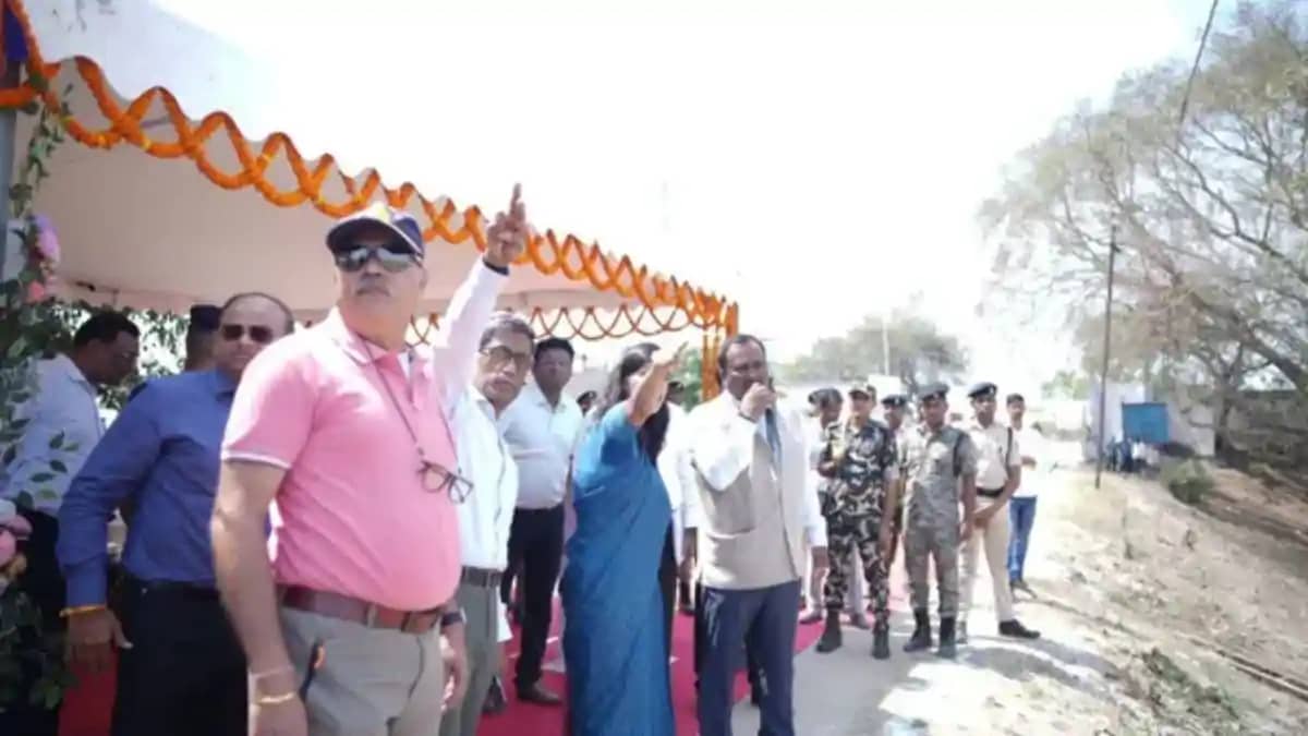 बड़ी तैयारी: रोहतास बनेगा डिफेंस हब, मुख्य सचिव ने DRDO टीम बड़ी तैयारी: रोहतास बनेगा डिफेंस हब, मुख्य सचिव ने DRDO टीम