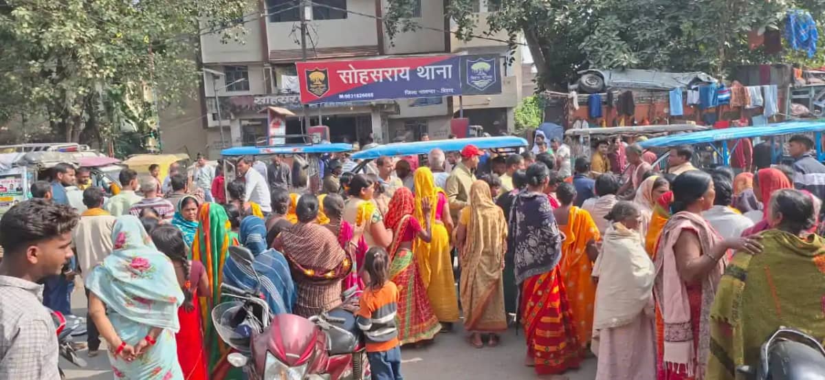 Bihar news - 48 घंटे से लापता टेंट संचालक, परिजनों का फूटा ग Bihar news - 48 घंटे से लापता टेंट संचालक, परिजनों का फूटा ग