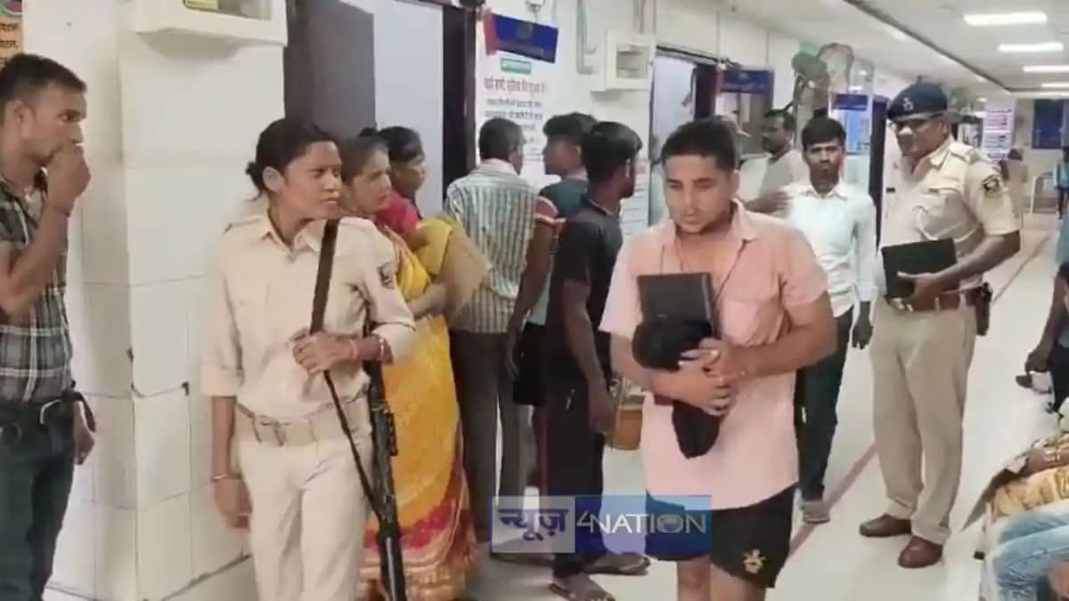 लीगल ऑफसर की पिटाई लीगल ऑफसर की पिटाई