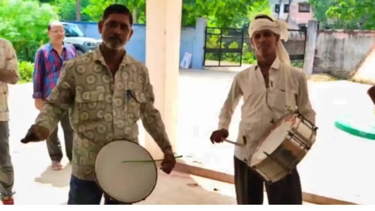 Bihar News: 28 लाख का कर्ज, डेढ़ करोड़ का बोझ, नीलामी पर कै Bihar News: 28 लाख का कर्ज, डेढ़ करोड़ का बोझ, नीलामी पर कै