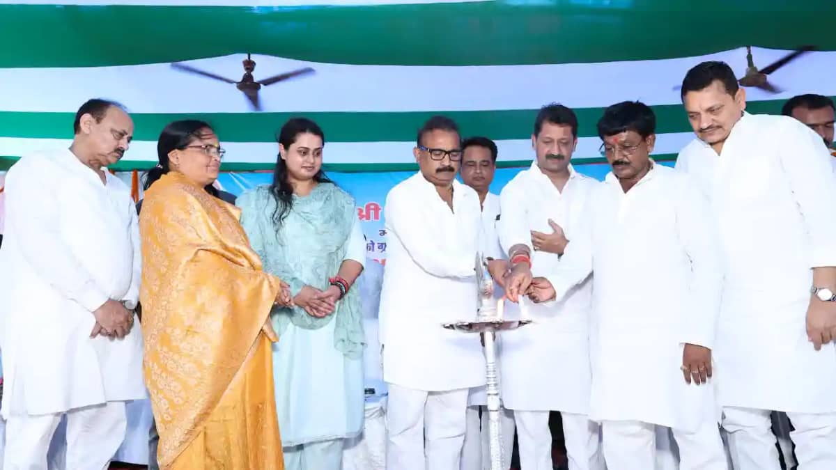Bihar Politics : जमुई और चकाई में जन संवाद कार्यक्रम का हुआ Bihar Politics : जमुई और चकाई में जन संवाद कार्यक्रम का हुआ