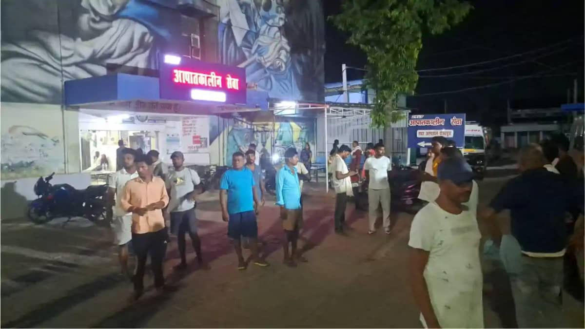 Bihar Crime News : शेखपुरा में बाइक से घर लौट रहे युवक पर बद Bihar Crime News : शेखपुरा में बाइक से घर लौट रहे युवक पर बद