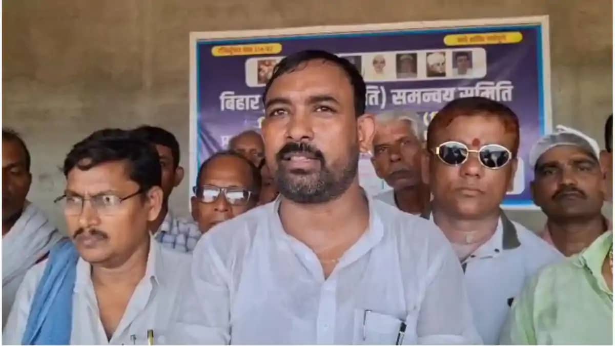सासाराम में प्रजापति समाज की बैठक: MLC शिव रानी और शिला प्रज सासाराम में प्रजापति समाज की बैठक: MLC शिव रानी और शिला प्रज