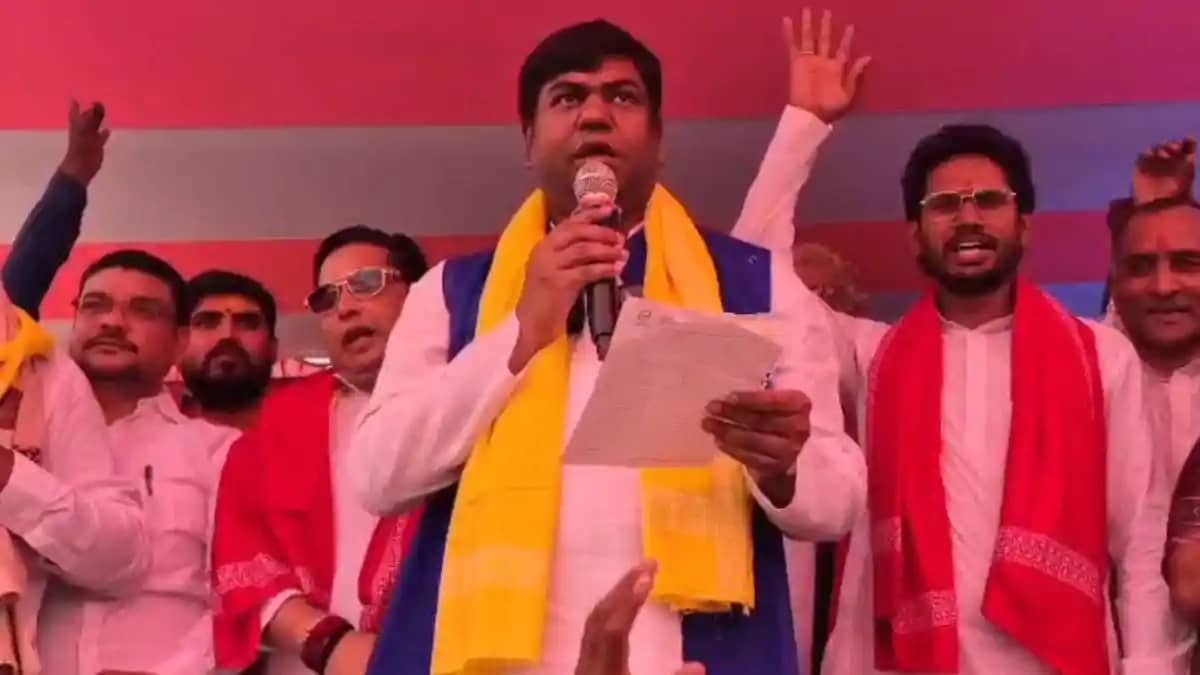 पूर्वी चंपारण में मुकेश सहनी की हुंकार: 'आरक्षण नहीं तो निषा पूर्वी चंपारण में मुकेश सहनी की हुंकार: 'आरक्षण नहीं तो निषा
