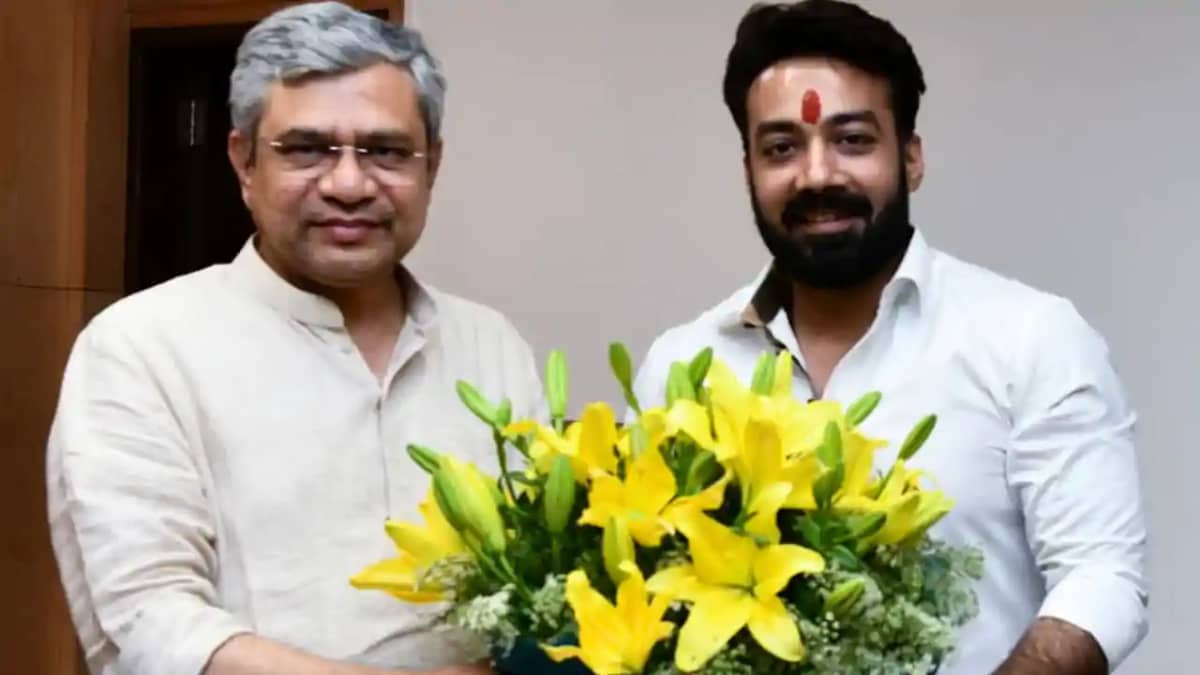 Bihar News : रेल मंत्री अश्वनी वैष्णव से खगड़िया सांसद राजेश Bihar News : रेल मंत्री अश्वनी वैष्णव से खगड़िया सांसद राजेश