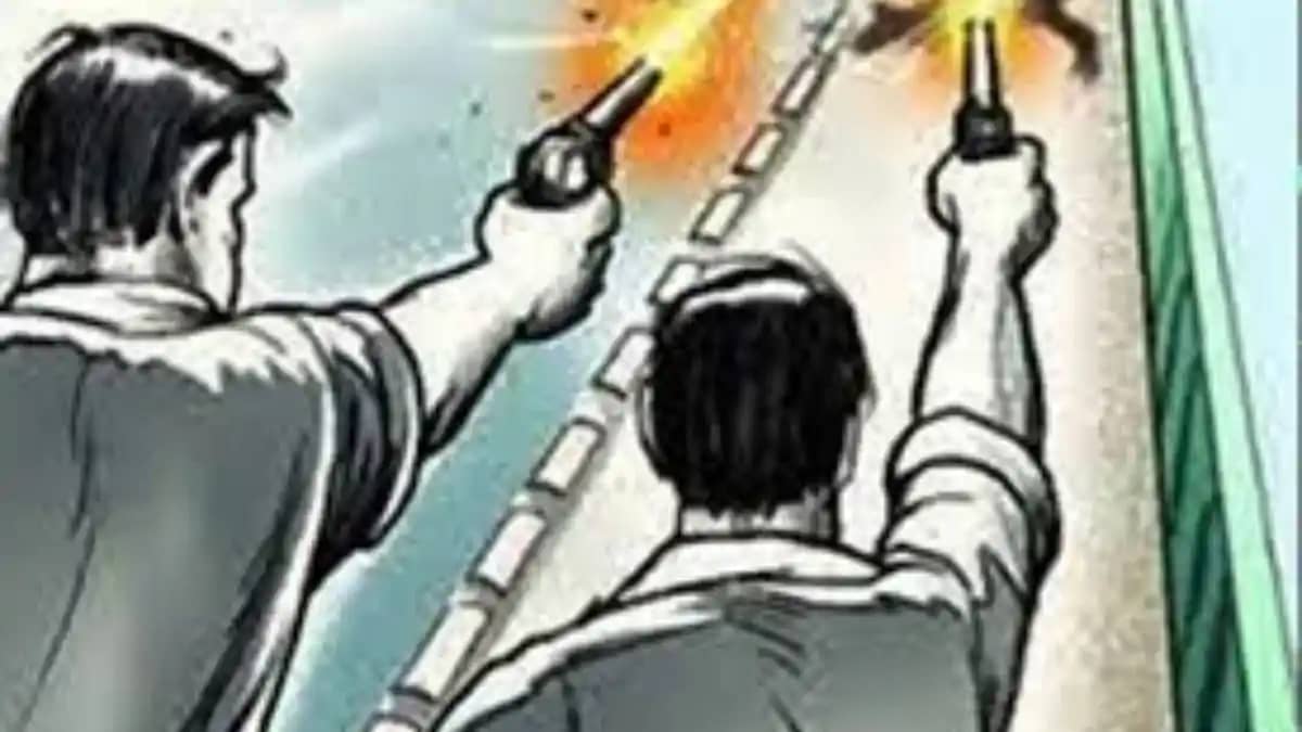 धनबाद में अवैध कोयला कारोबार को लेकर खूनी संघर्ष, दो गुटों क धनबाद में अवैध कोयला कारोबार को लेकर खूनी संघर्ष, दो गुटों क