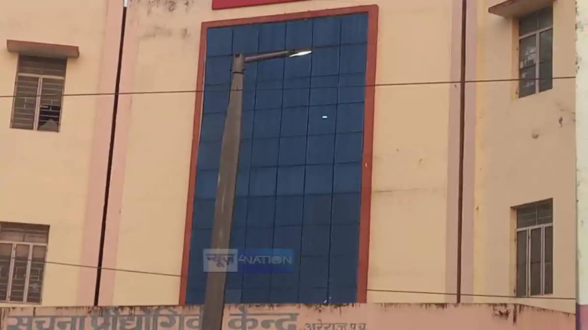 Motihari data operator drew salary without attendance for 9 Motihari data operator drew salary without attendance for 9