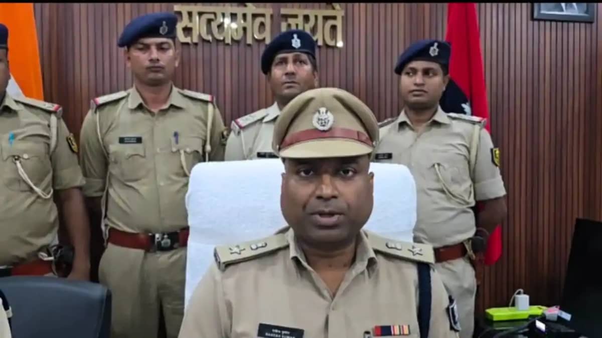 Bihar News : जेल में रची गयी जमीन कारोबारी की हत्या की साजिश Bihar News : जेल में रची गयी जमीन कारोबारी की हत्या की साजिश