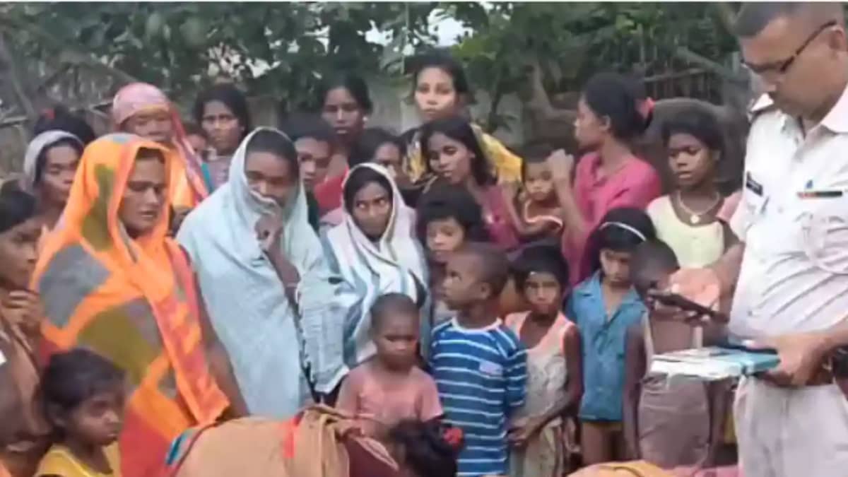 Bihar News : बोरिंग पर पानी पीने गयी दो सगी बहनों की करंट की Bihar News : बोरिंग पर पानी पीने गयी दो सगी बहनों की करंट की