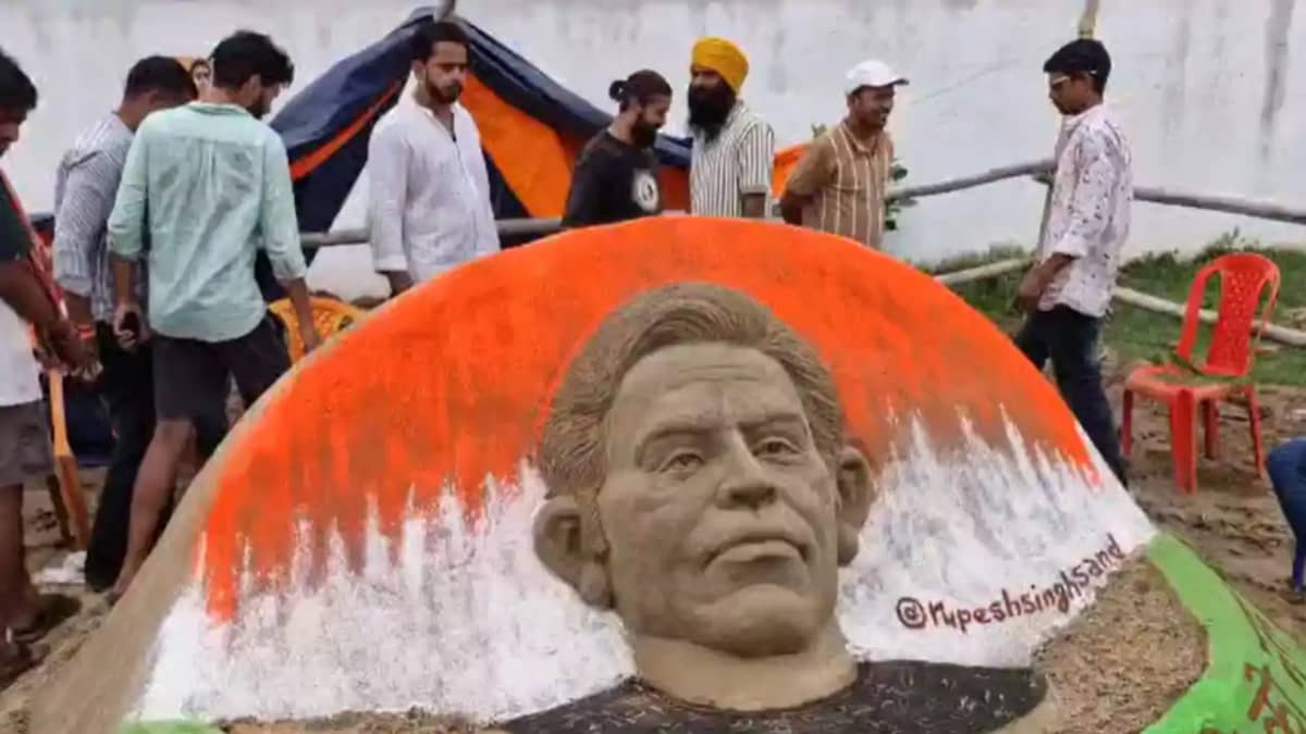 Bharat Tiwari Encounter Bharat Tiwari Encounter