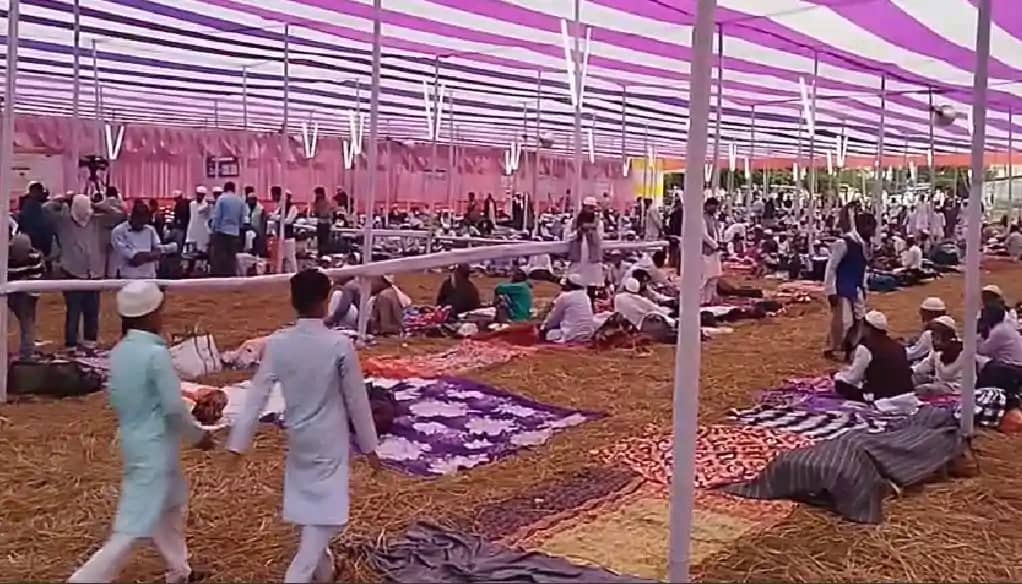 मुंगेर में चार दिवसीय इजलास शुरू, देश के कोने -कोने से पहु मुंगेर में चार दिवसीय इजलास शुरू, देश के कोने -कोने से पहु